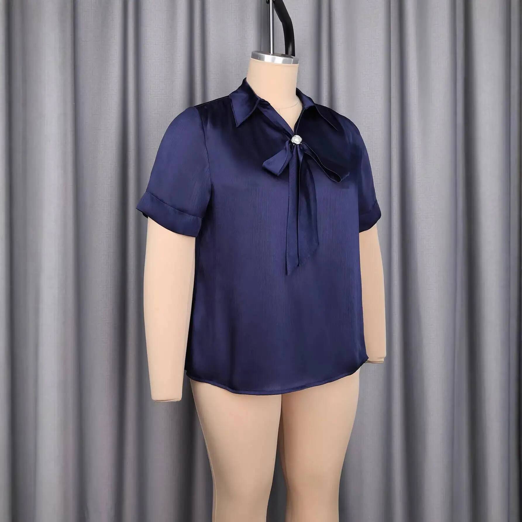 Haut en satin avec nœud papill - Satin Bow Tie avis et prix