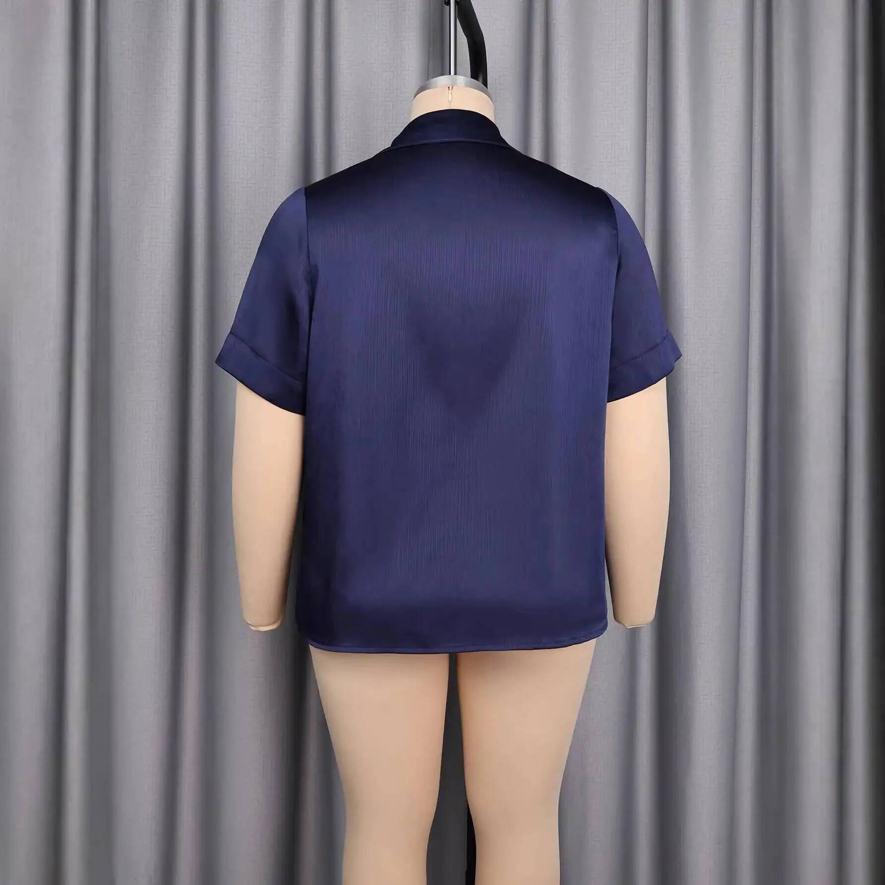 Haut en satin avec nœud papill - Satin Bow Tie avis et prix