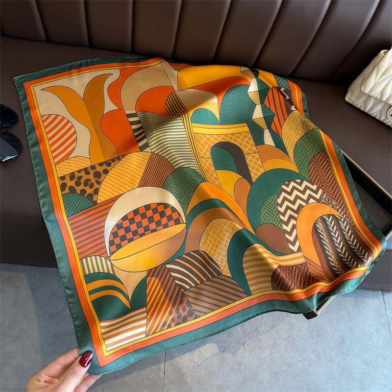 Foulard carré en soie imprimé  - Silk Tie Woven avis et prix