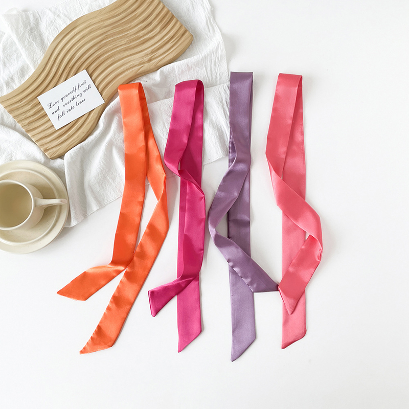 Foulard étroit en Satin de soi - Silk Tie Woven avis et prix